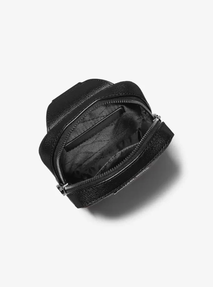 Bag přes rameno Cooper Medium Graphic Logo Sling Pack Bag přes rameno Cooper Medium Graphic Logo Sling Pack