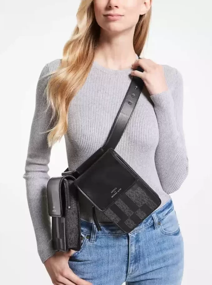 Kabelka ASHYA X MICHAEL KORS Saga Signature a kůže Multi Kabelka ASHYA X MICHAEL KORS Saga Signature a kůže Multi