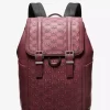 Kožený batoh Colby Medium Logo Embossed s leštěnou povrchovou úpravou Kožený batoh Colby Medium Logo Embossed s leštěnou povrchovou úpravou