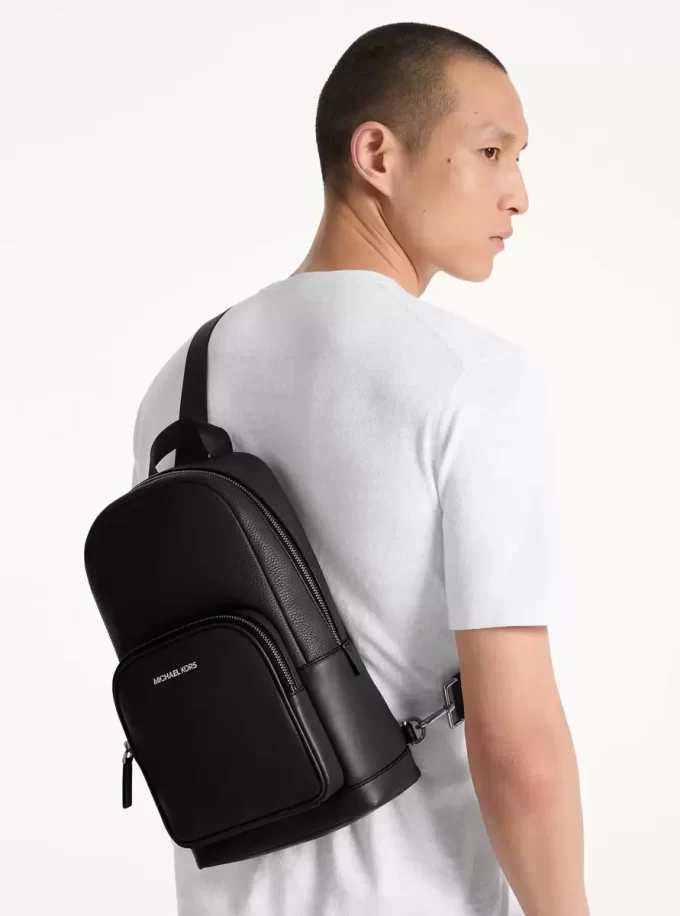 Kožený batoh Cooper Pebbled Sling Pack Kožený batoh Cooper Pebbled Sling Pack