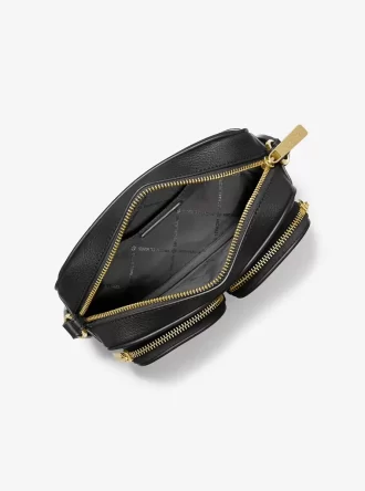 Kožená crossbody taška Jet Set střední velikosti s pouzdrem pro Apple Airpods Pro®
