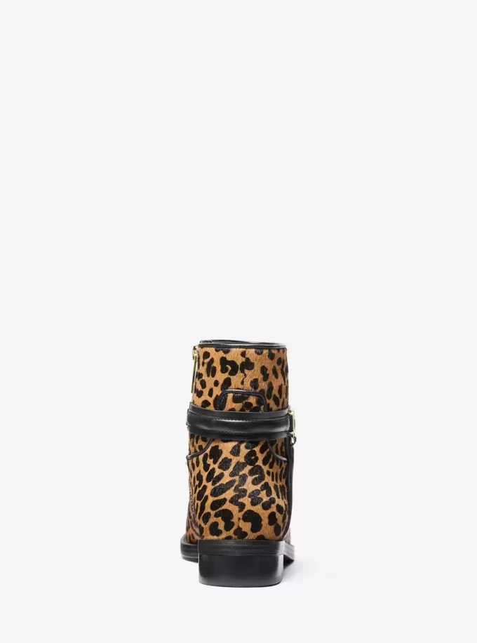 Kozačky Mindy s leopardím potiskem a lýtkovým vzorem Kozačky Mindy s leopardím potiskem a lýtkovým vzorem