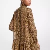 Leopardí vzorované šaty s zavazováním a žoržetovým výstřihem