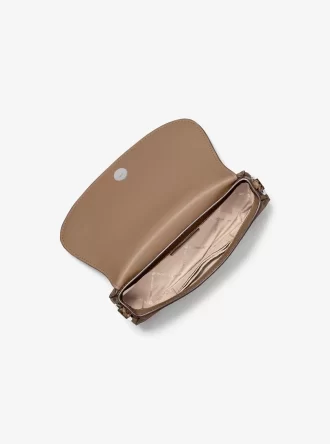 Malá crossbody kabelka Mila s reliéfním hadím vzorem