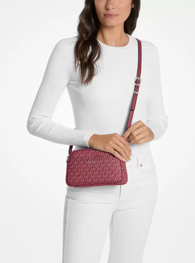 Malá crossbody kabelka s logem Jet Set Malá crossbody kabelka s logem Jet Set