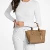 Malá kožená crossbody kabelka Taryn s logem a logem Signature Malá kožená crossbody kabelka Taryn s logem a logem Signature