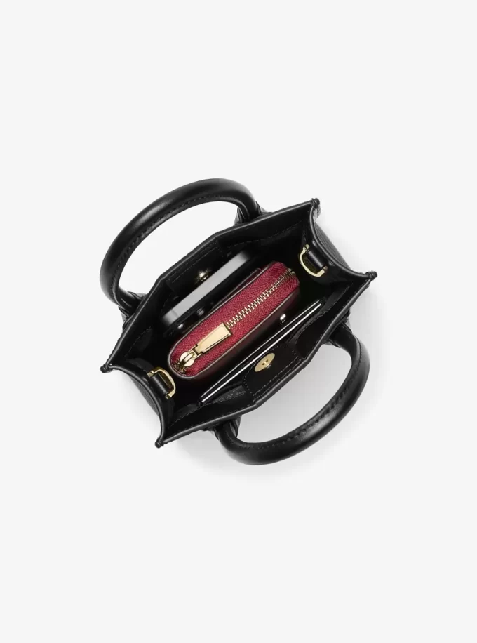 Mercer extra malá kožená crossbody kabelka s kamínky Mercer extra malá kožená crossbody kabelka s kamínky