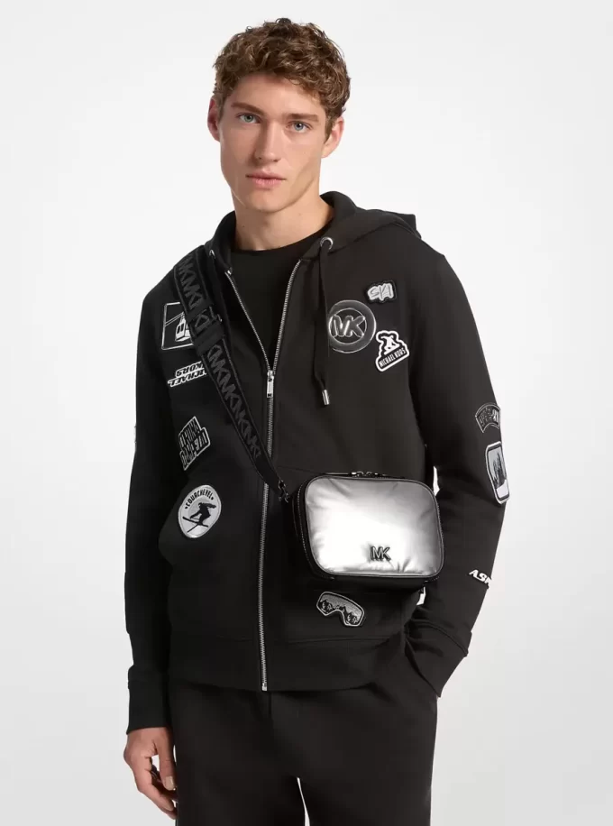 Nadýchaná metalická crossbody kabelka Brooklyn Nadýchaná metalická crossbody kabelka Brooklyn
