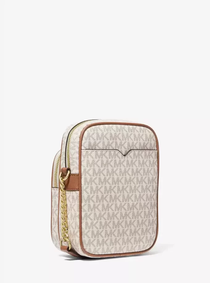 Střední cestovní crossbody kabelka s logem Jet Set Střední cestovní crossbody kabelka s logem Jet Set