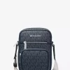 Střední crossbody kabelka Jet Set Signature Logo Střední crossbody kabelka Jet Set Signature Logo