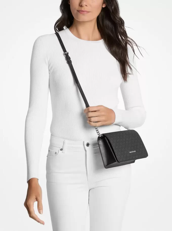 Střední crossbody kabelka Jet Set Signature Logo Střední crossbody kabelka Jet Set Signature Logo