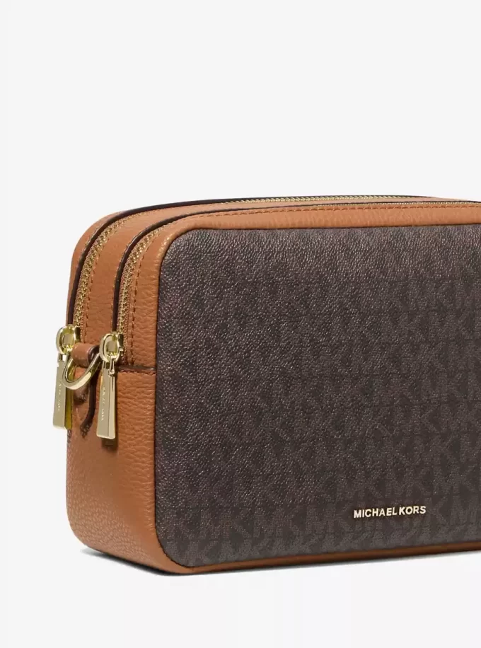 Střední crossbody taška Bryant Signature Logo Camera Střední crossbody taška Bryant Signature Logo Camera