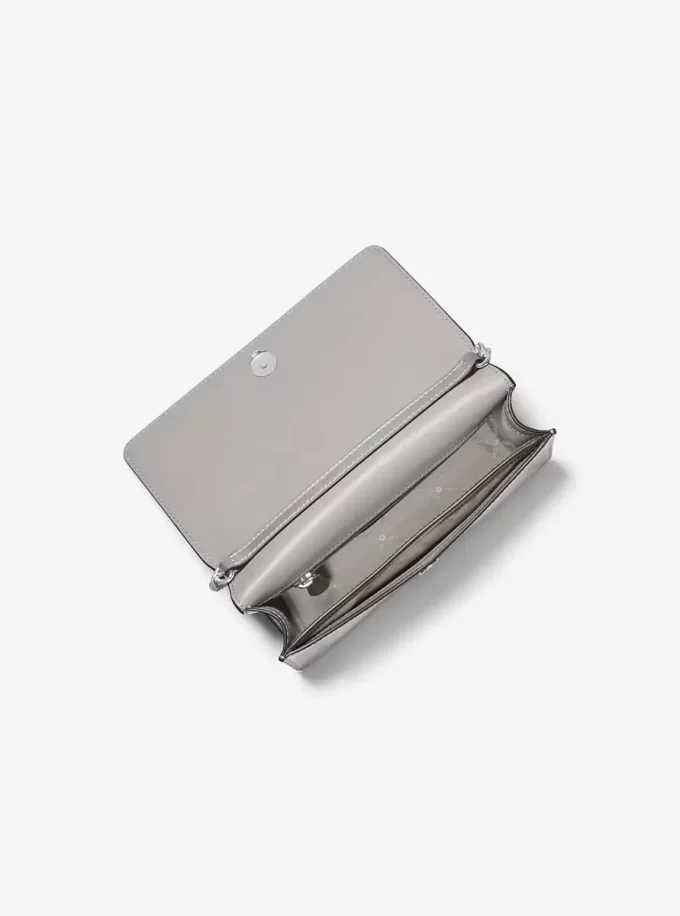 Střední metalická crossbody kabelka Jet Set Střední metalická crossbody kabelka Jet Set
