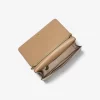 Střední metalická crossbody kabelka Jet Set Travel Střední metalická crossbody kabelka Jet Set Travel