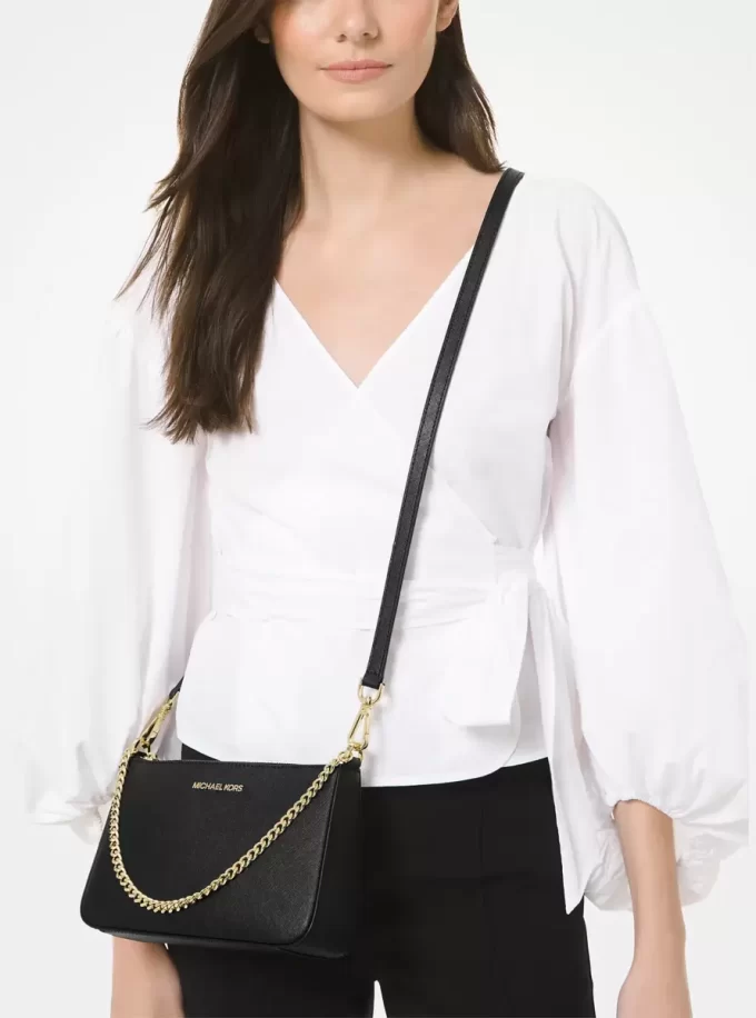 Střední safínová kožená crossbody kabelka Jet Set Střední safínová kožená crossbody kabelka Jet Set