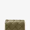 Středně velká tkaná kožená crossbody kabelka Jet Set Středně velká tkaná kožená crossbody kabelka Jet Set