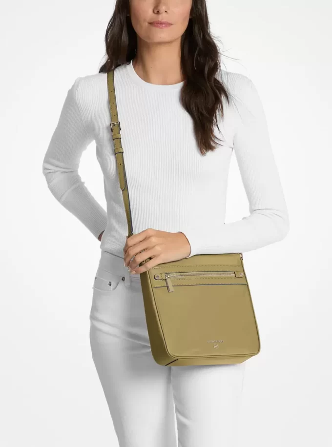 Velká nylonová crossbody kabelka Jet Set