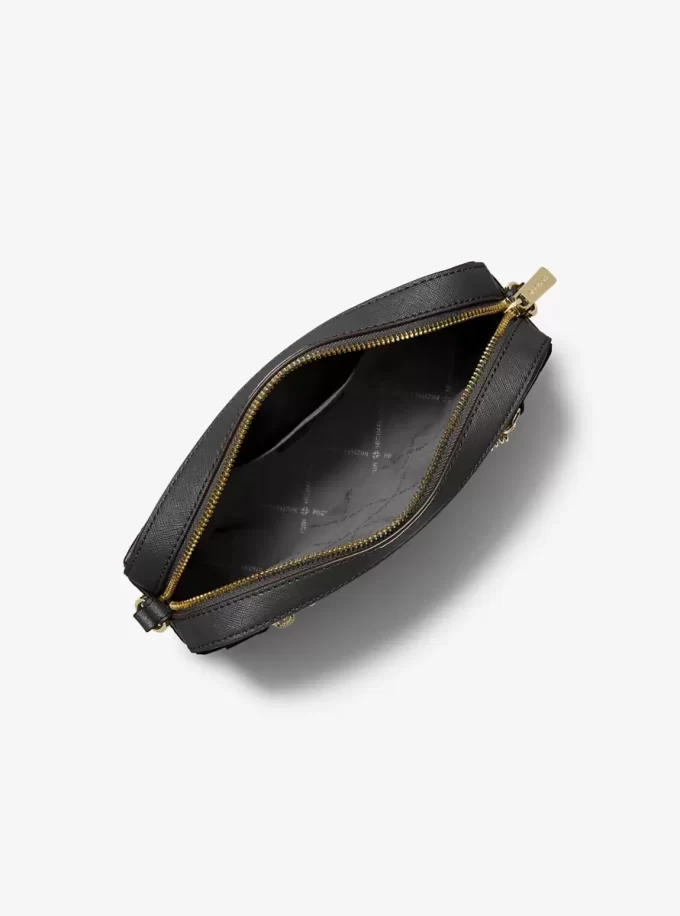 Velká safínová kožená crossbody kabelka Jet Set Velká safínová kožená crossbody kabelka Jet Set
