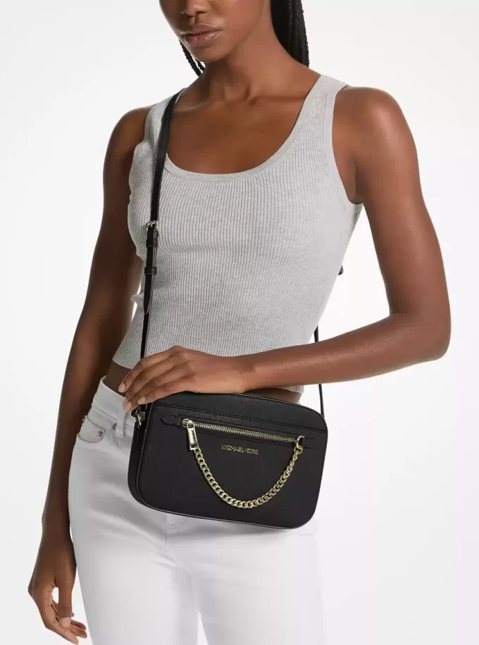 Velká safínová kožená crossbody kabelka Jet Set Velká safínová kožená crossbody kabelka Jet Set